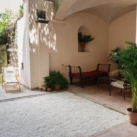 Casa Aguila Casco Antiguo Patio Privado דירה *