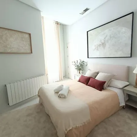 Casa Aguila Casco Antiguo Patio Privado Caces