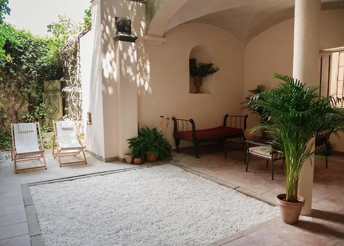 Casa Aguila Casco Antiguo Patio Privado Appartamento *